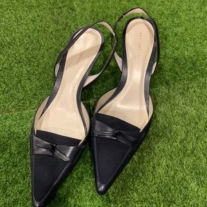 Navy Pointy Toe Kitten Heel Beauties